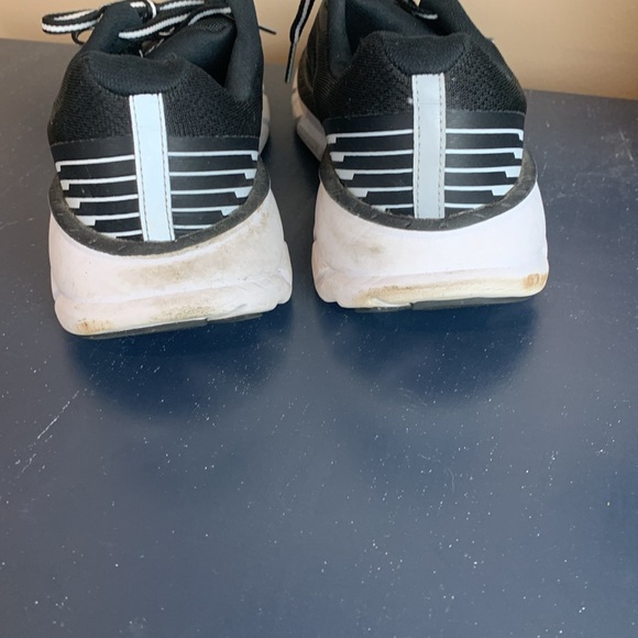 Avia Women’s Athletic Trainer Sneakers Black Size 8.5 - Picture 4 of 8